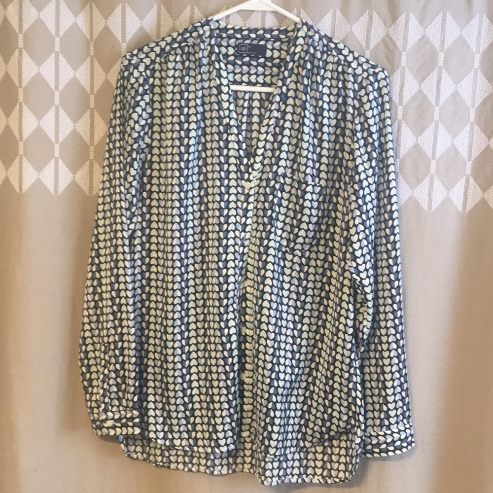Gap heart print blouse